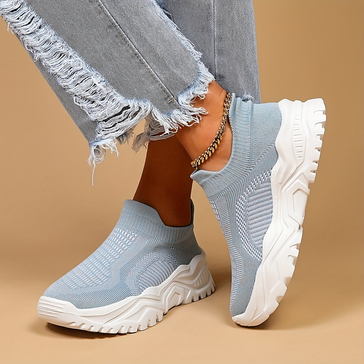 Women's Light Running Shoes Textured Sports Shoes Breathable Slip-on Sneakers