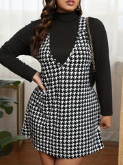 2-Piece Outfit: Solid Long Sleeve Top & Houndstooth Print Tank Dress
