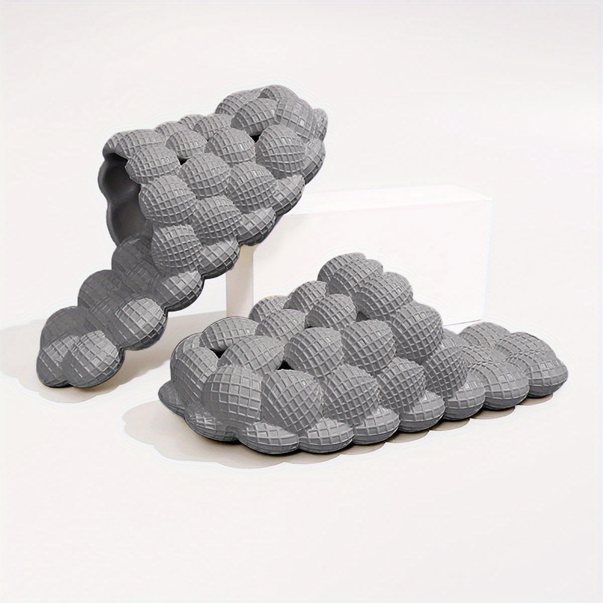 Men Bubble Soft Sole Massage Slippers Lightweight Non Slip Open Toe