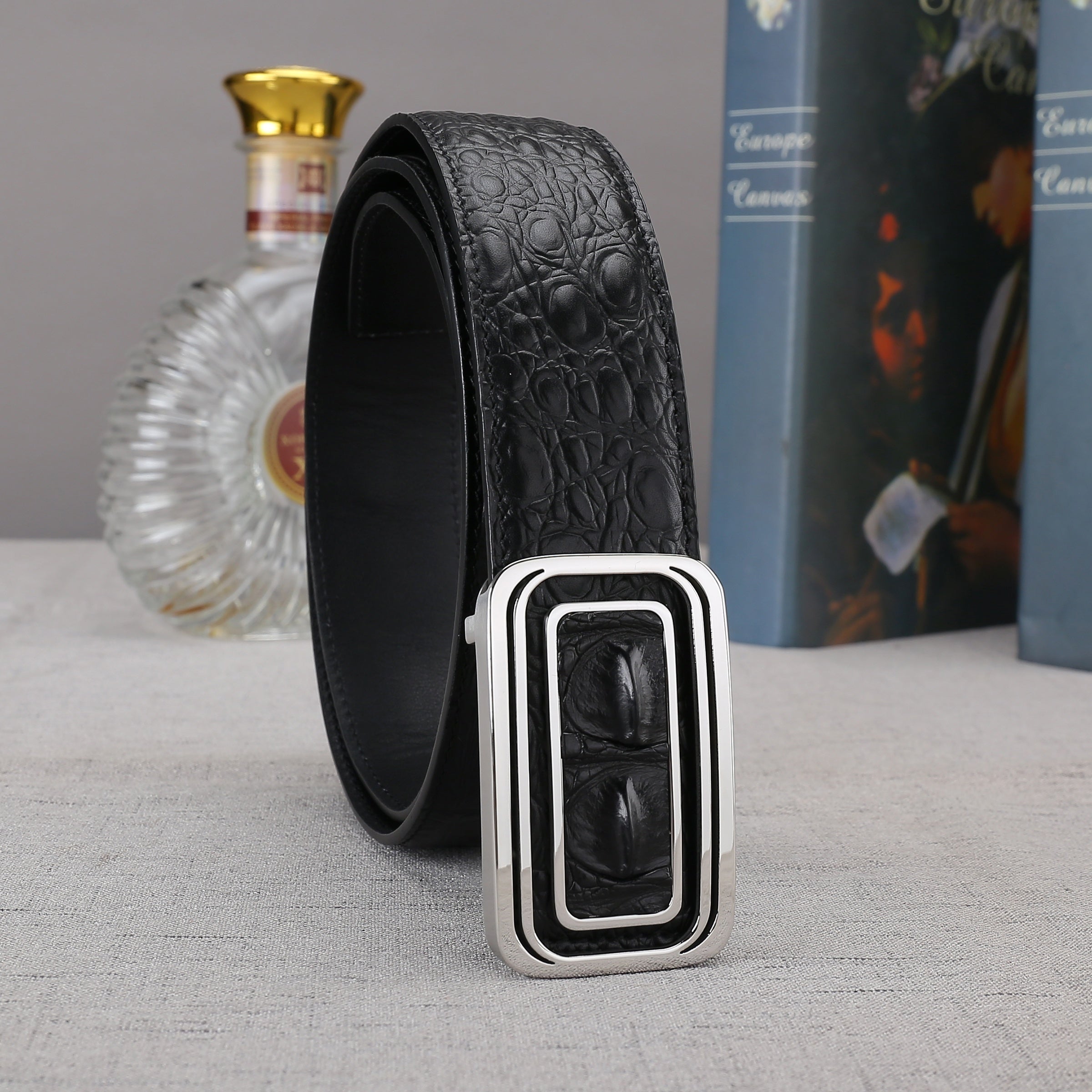 Men's Crocodile Pattern Cowhide Belt with Stainless Steel Buckle
