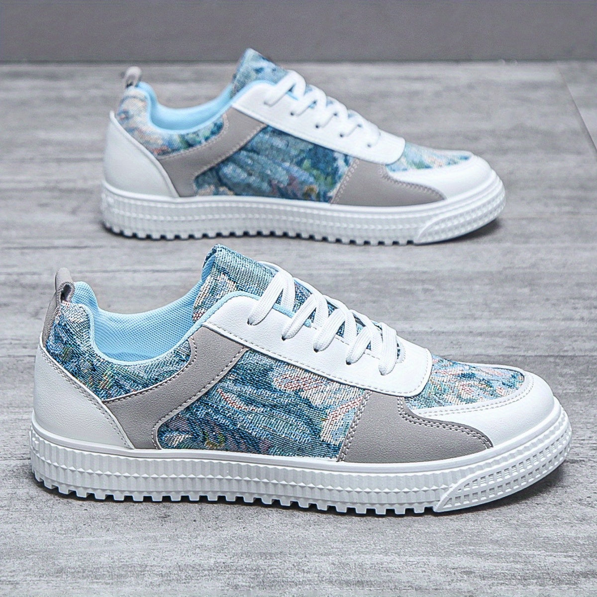 Men's Graphic Skate Shoes Lace-up Sneakers