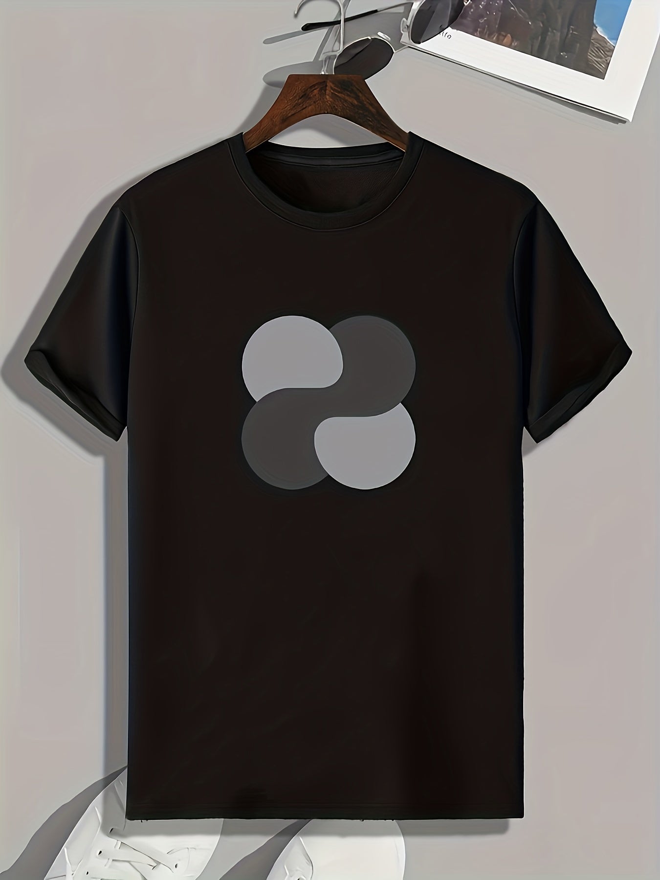 Geometric Pattern Print Men's Comfy Sports T shirt Graphic Tee
