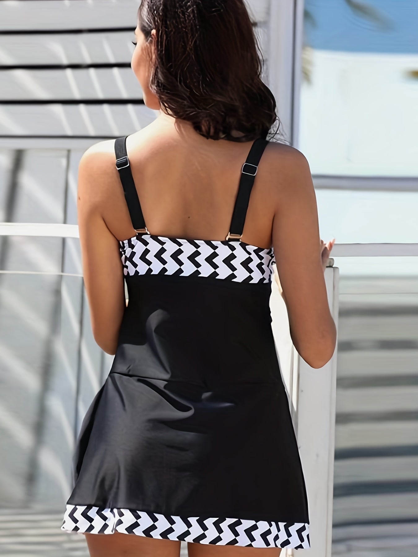 Chevron Pattern Sexy Tankini Sets V Neck Boxer Short Bottom Swimsuit