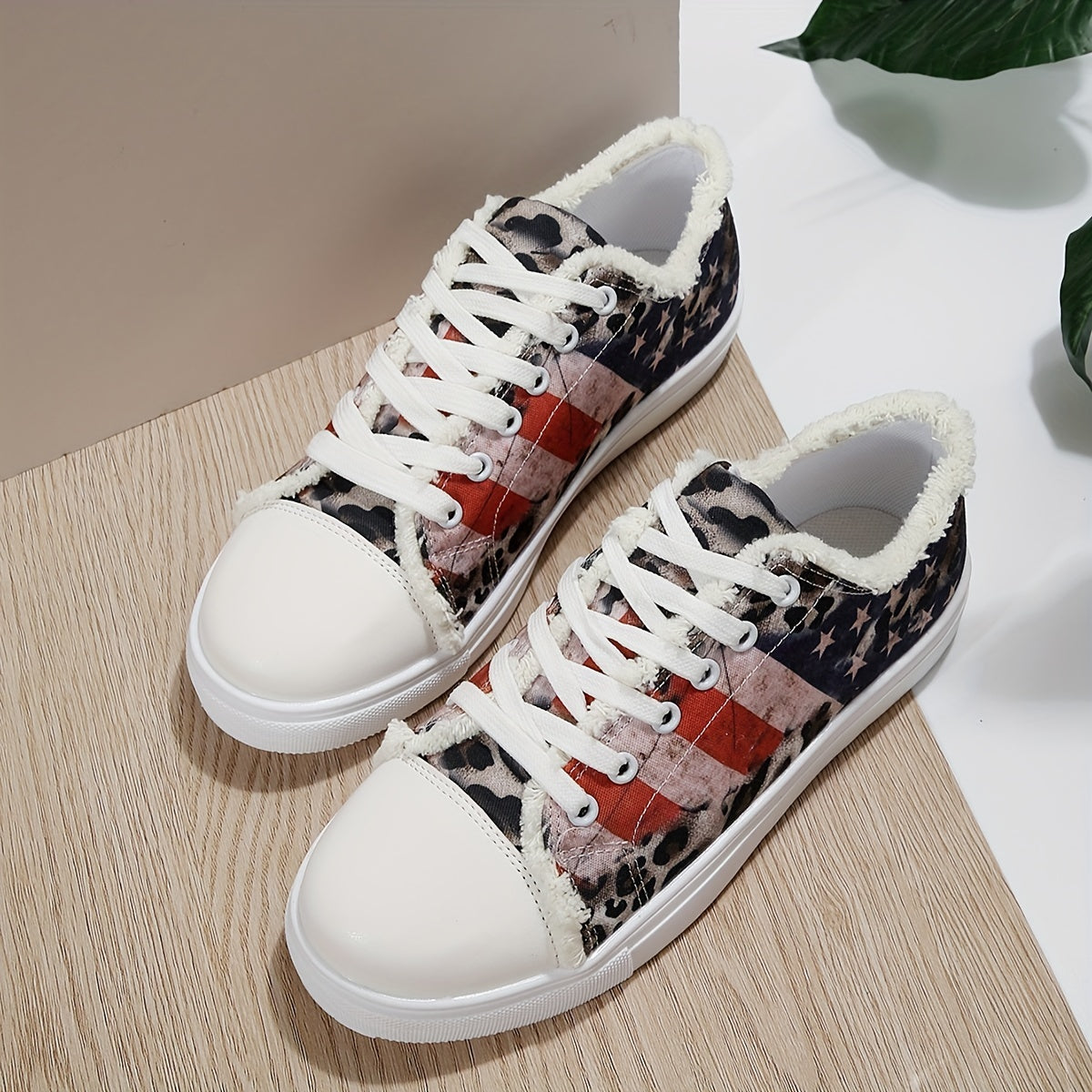 Women's Star & Striped Canvas Sneakers Low Top Flats