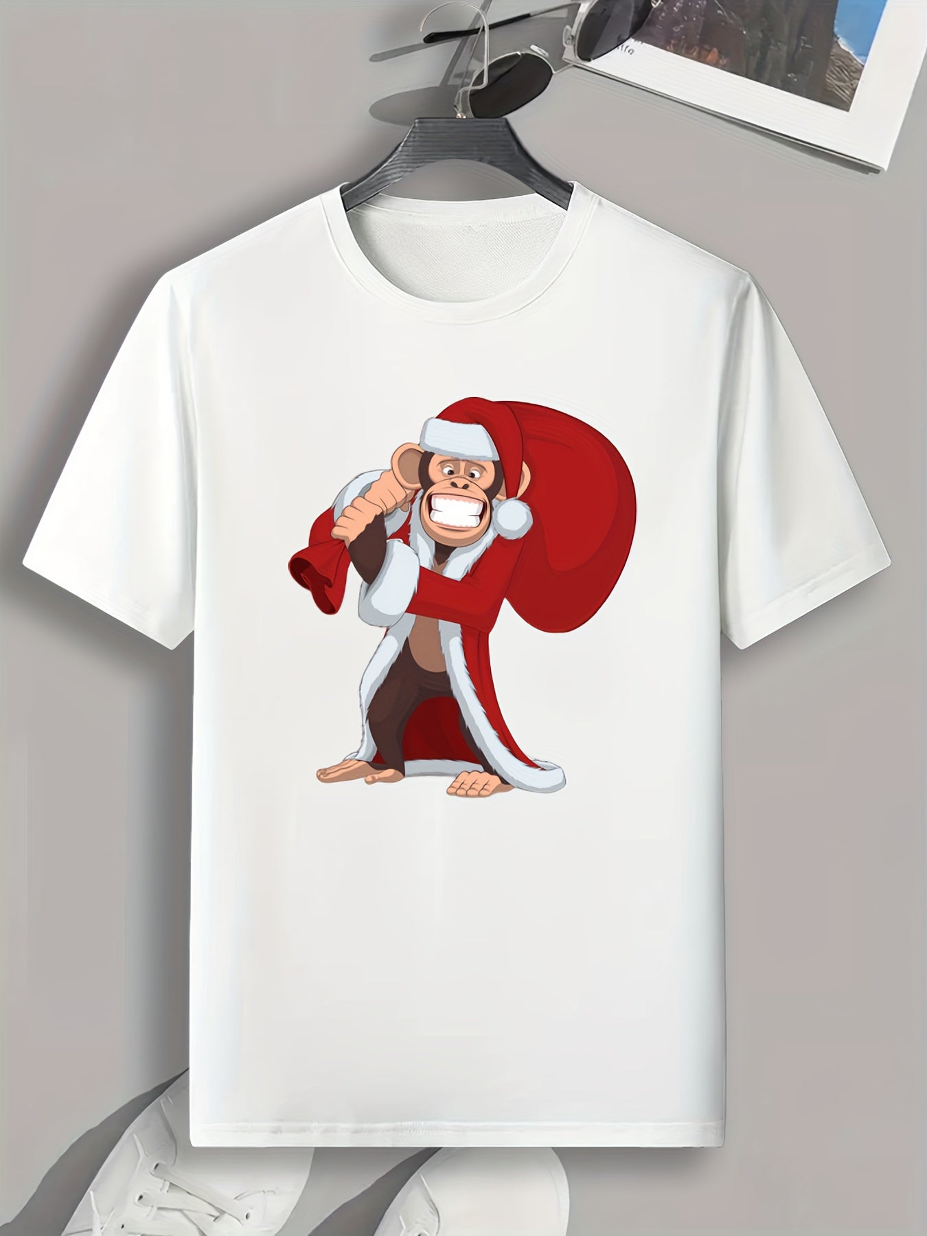 Chimpanzee Print Graphic T-shirt for Men