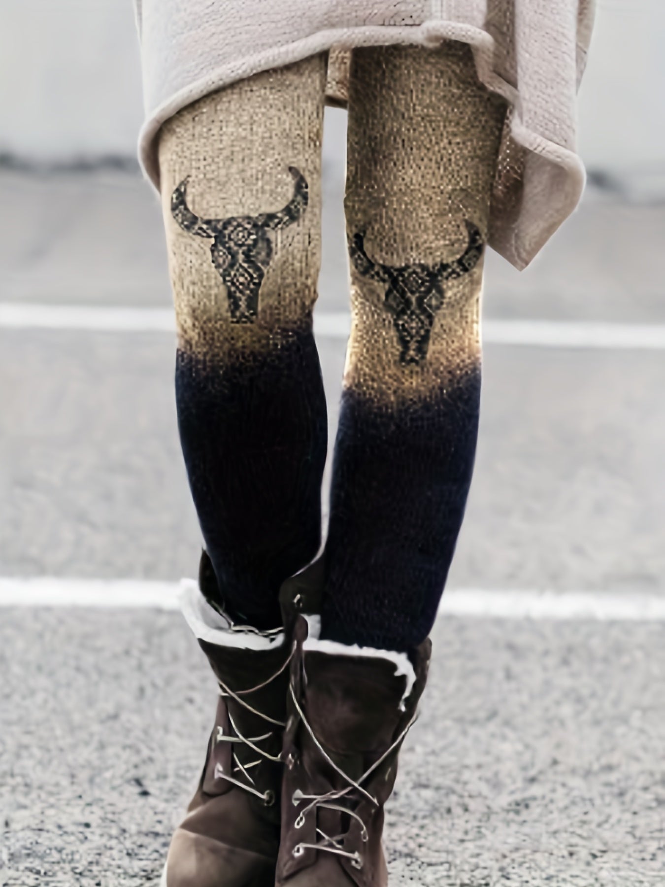 Bull Skull Print Ombre Elastic High Rise Skinny Trousers