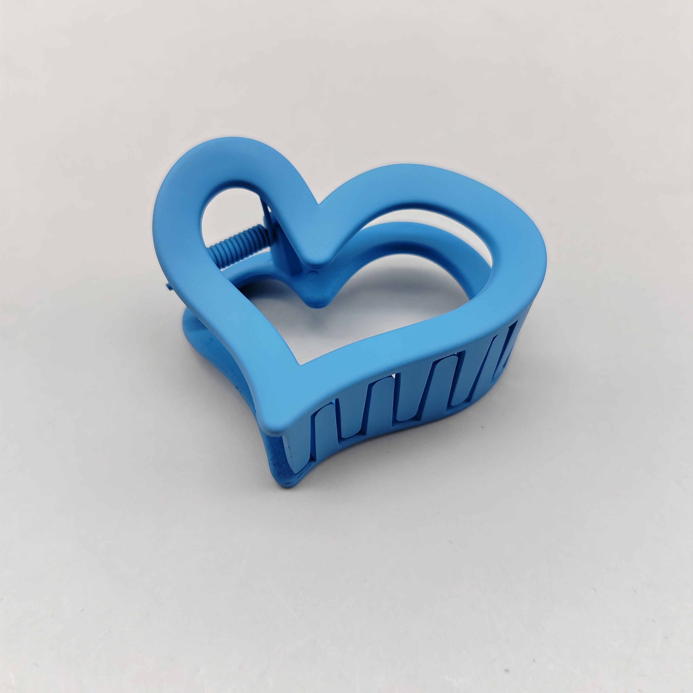 Sweet Love Heart Hair Claw Acrylic Hairpin Matte Frosted Hair Accessories