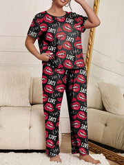 Heart & Lips Print Top & Pants Pajama Set