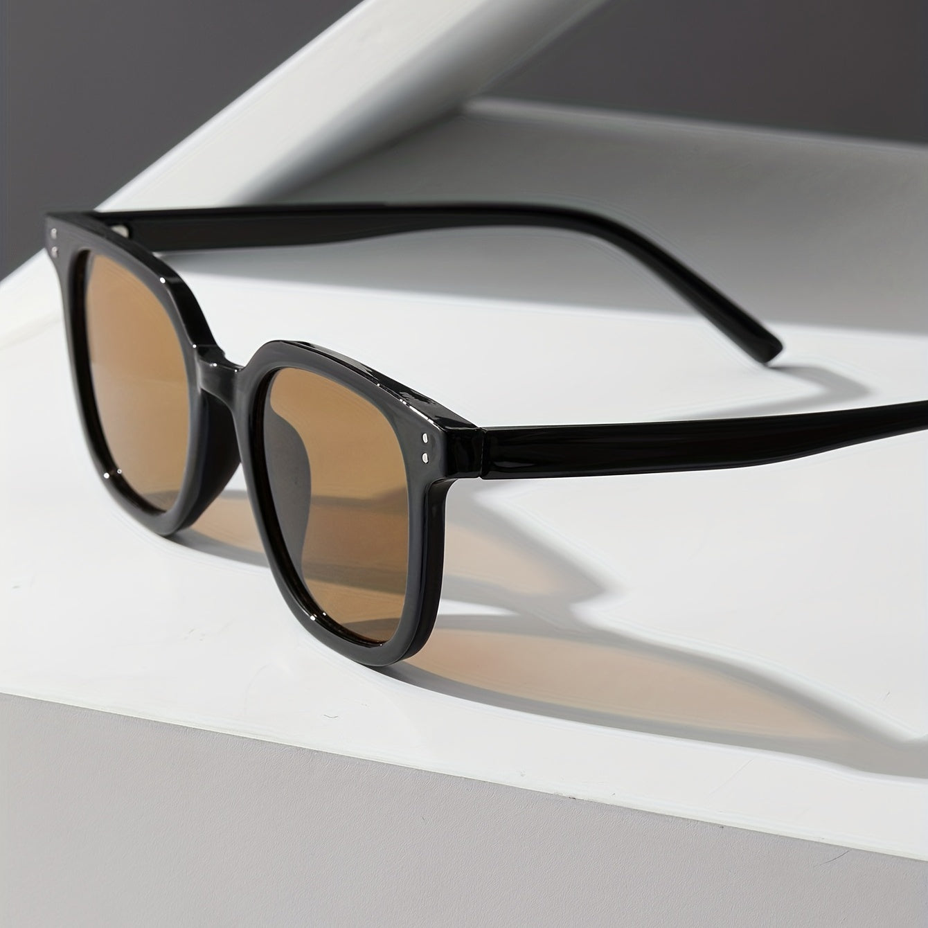 Square Frame Sunglasses Classic Cat Eye Wrap Around UV400