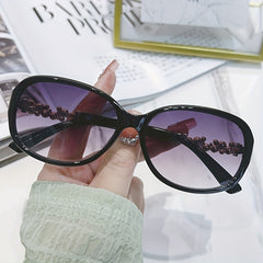 Oval Rhinestone Gradient Sunglasses UV400
