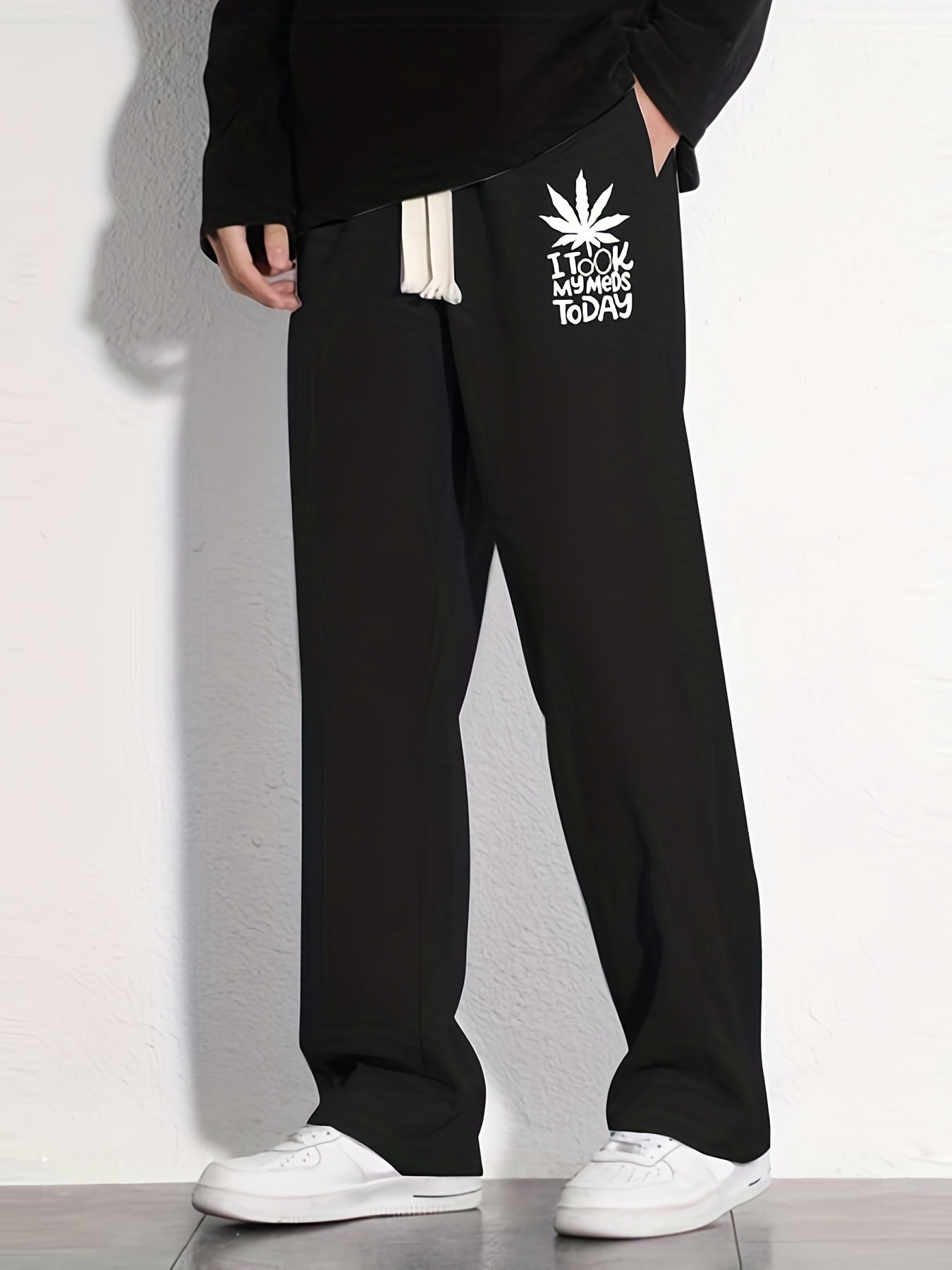 Leaf Pattern Loose Fit Mopping Pants Men's Casual Joggers