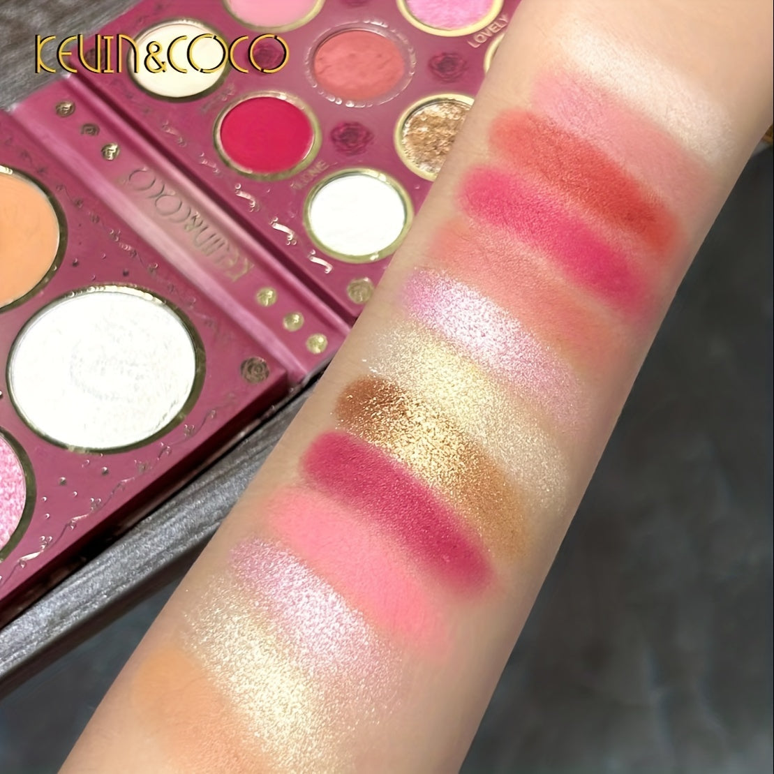 13 Colors Eyeshadow Palette - Pink Orange Brown Multicolor Palette