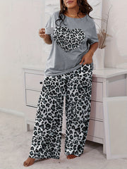 Leopard Heart Print Plus Size Pajama Set Short Sleeve Tee & Wide Leg Pants