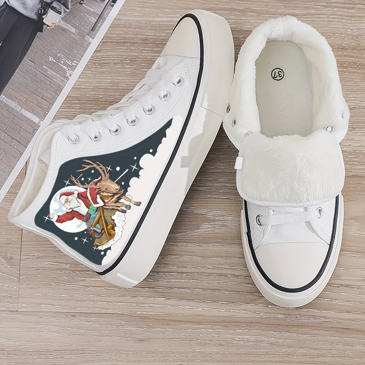 Christmas Santa & Reindeer Print Plush Lined Thermal Sneakers