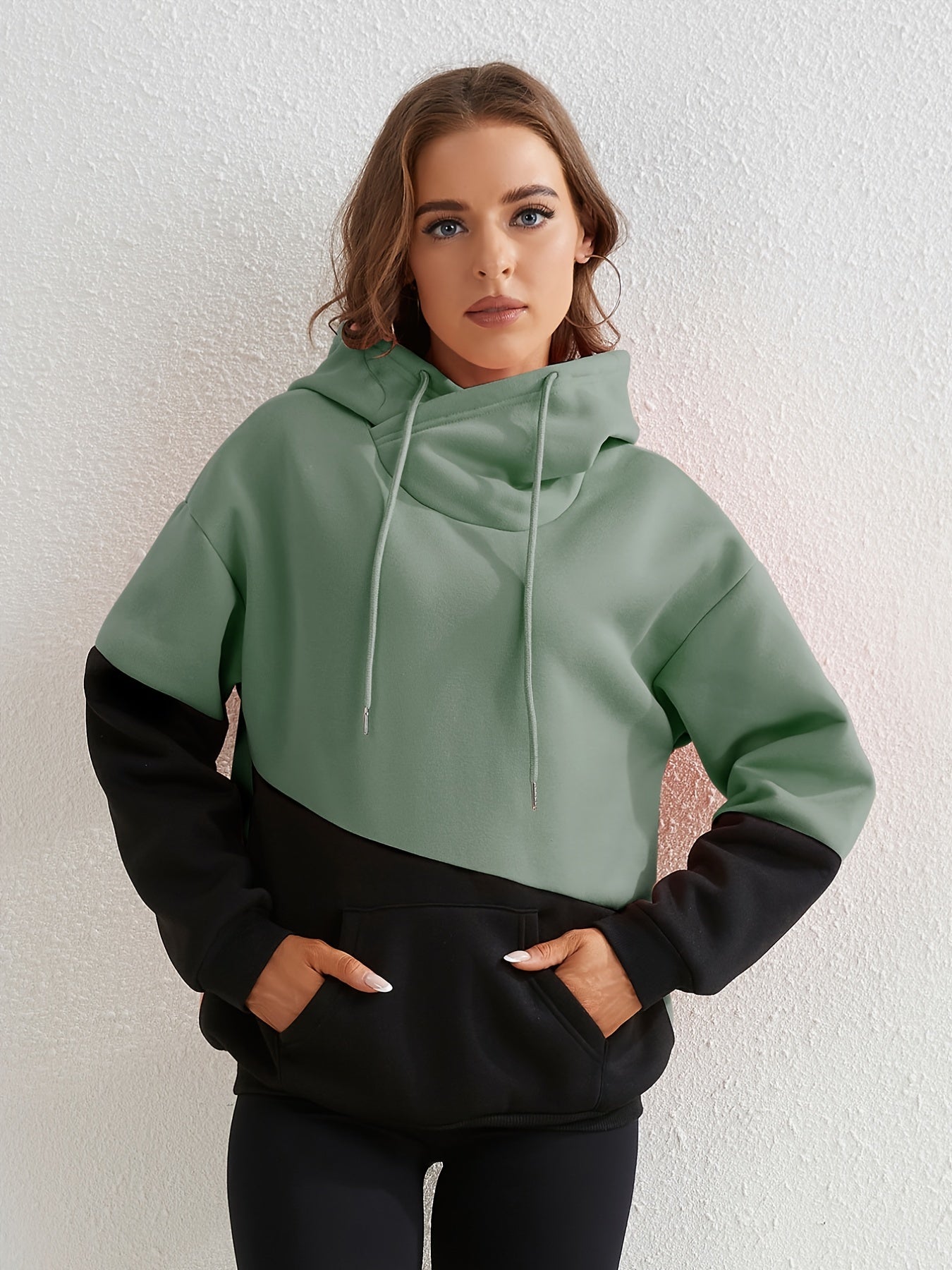 Block Kangaroo Pockets Hoodie for Women