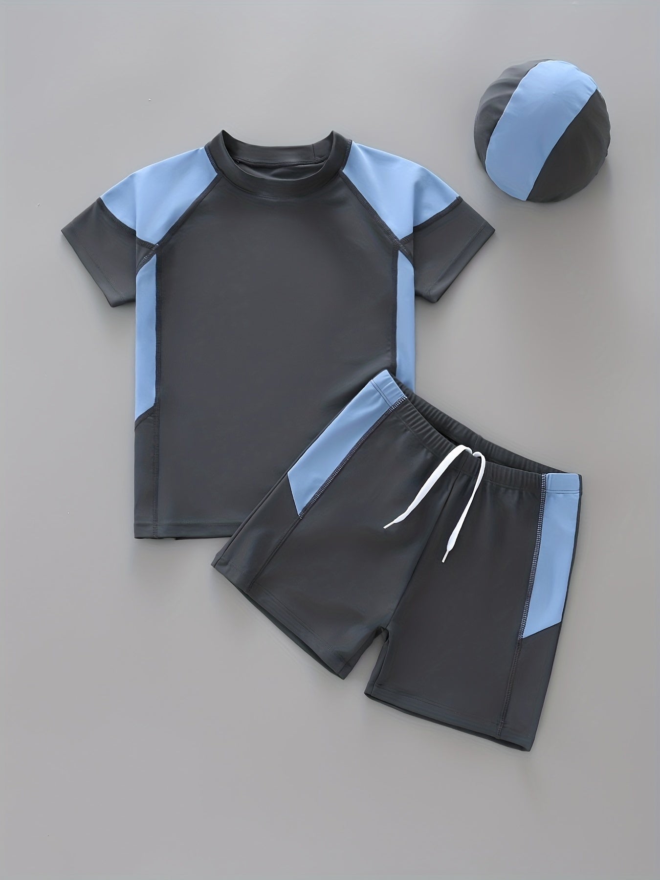 Boy's 3pcs Swimsuit Short Sleeve Top & Shorts & Swim Cap Beach Wear