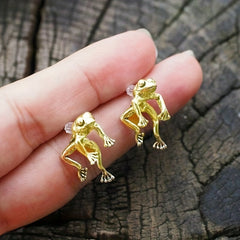 2 Vintage Silvery Frog Stud Earrings for Girls
