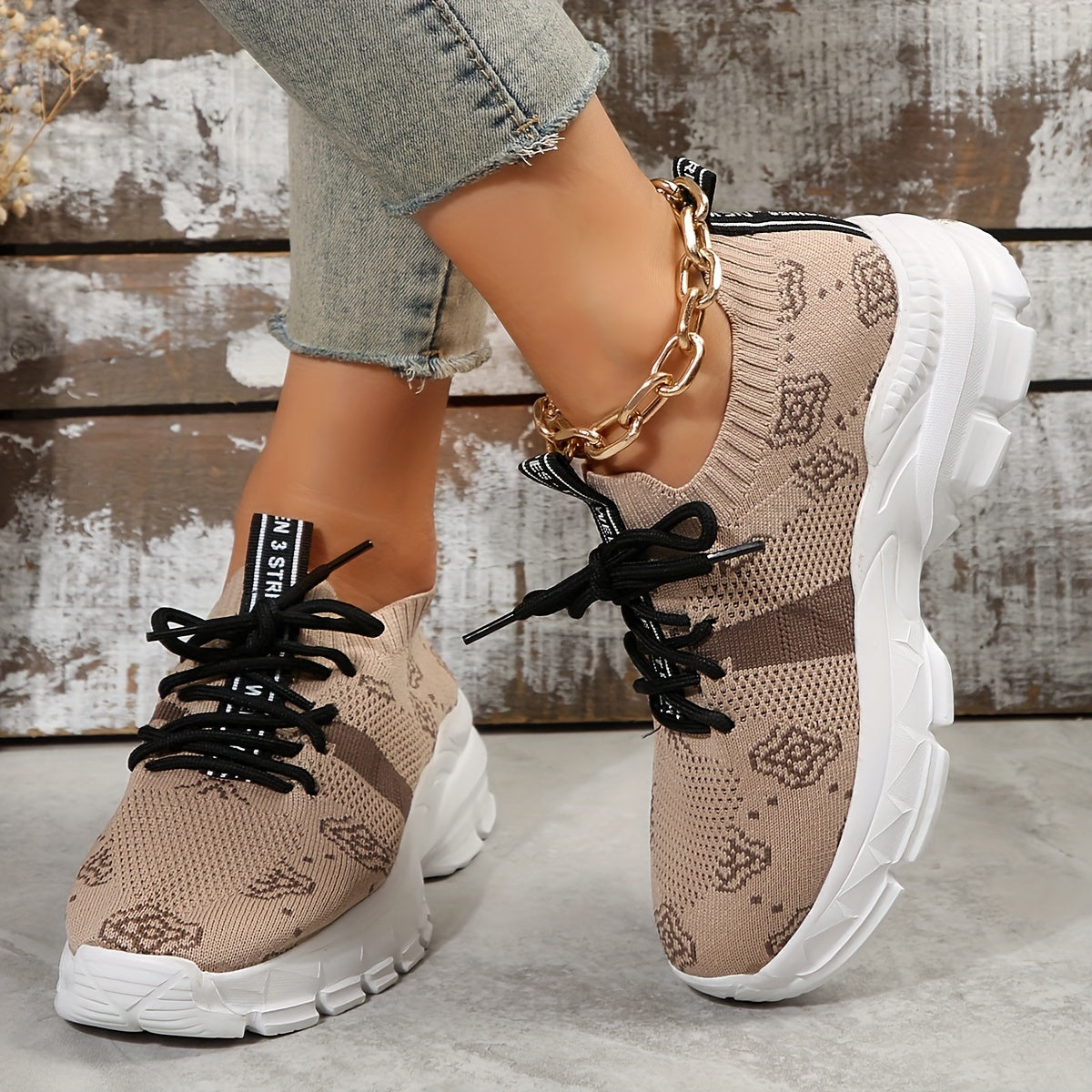 Women's Geometric Pattern Knit Athletic Running Shoes
