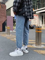 Men's Street Style Loose Fit Jeans with Pockets