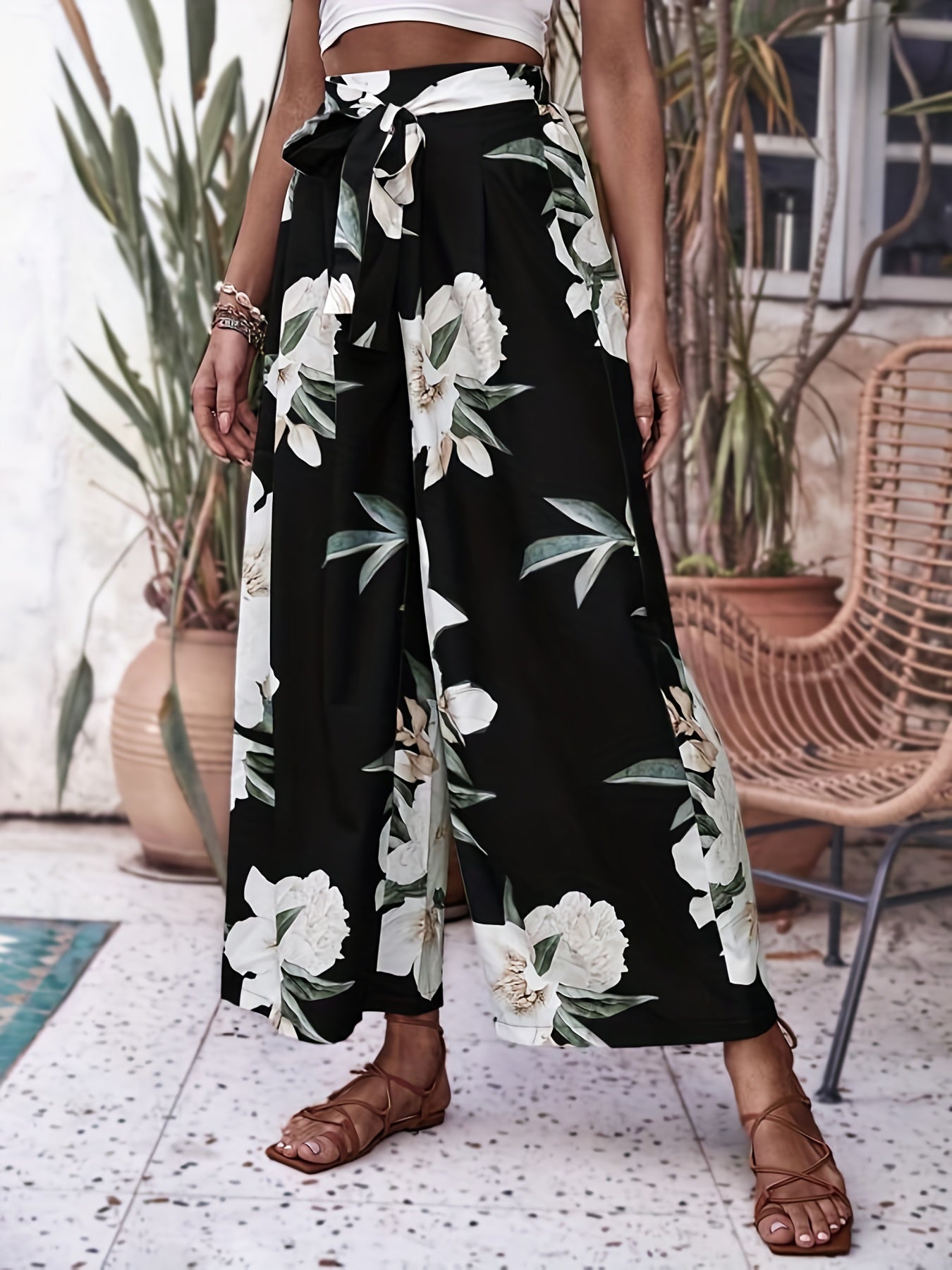 Floral Print Wide Leg Pants with Tie Waist