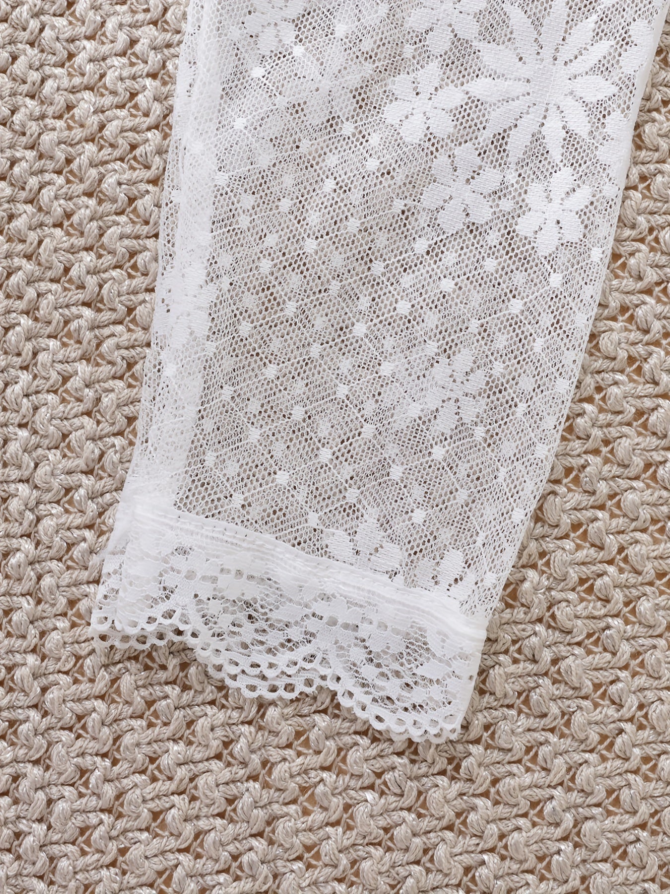 Girls' Mesh Lace Stitching Safety Leggings