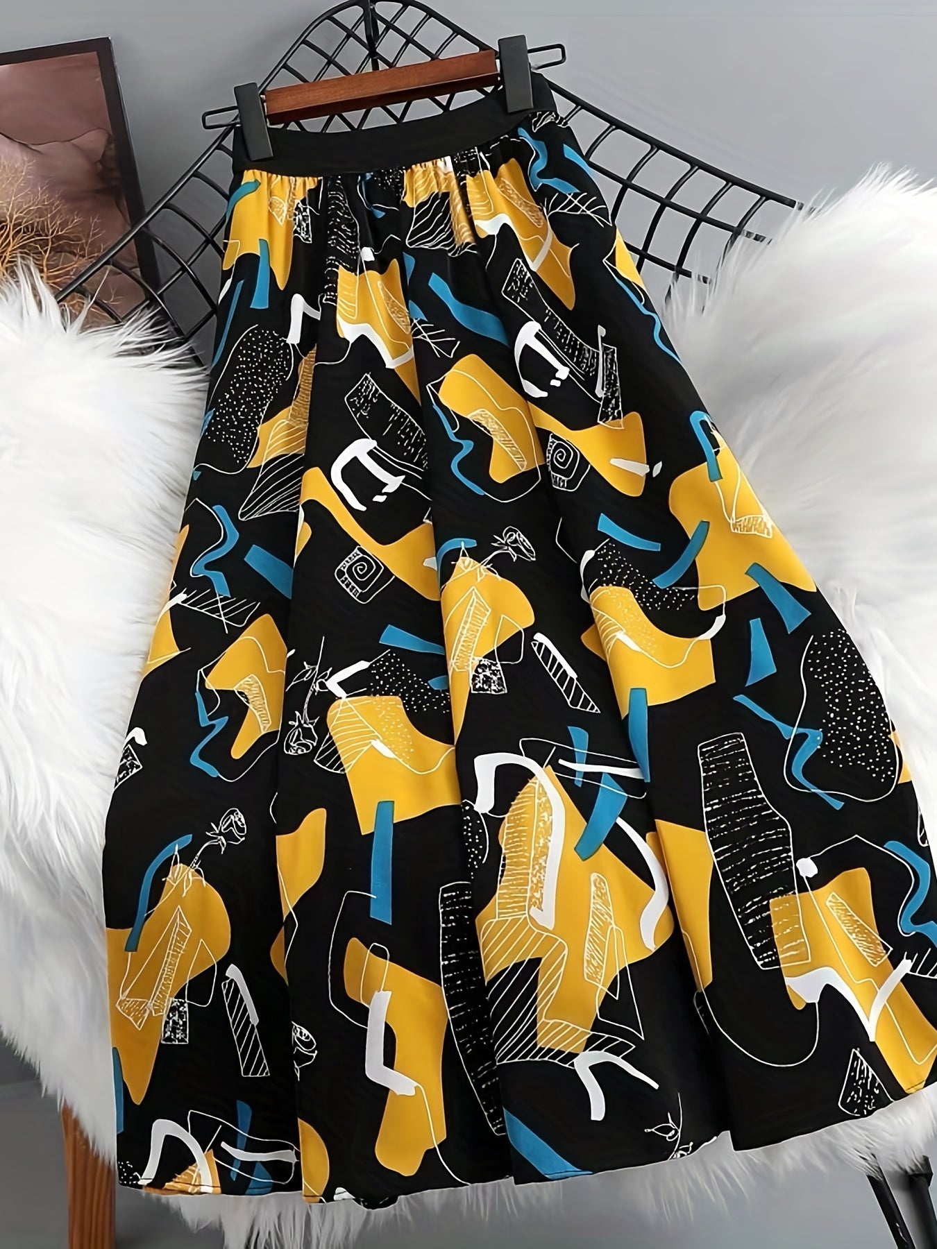 Graphic Print Pleated Skirt for Women
