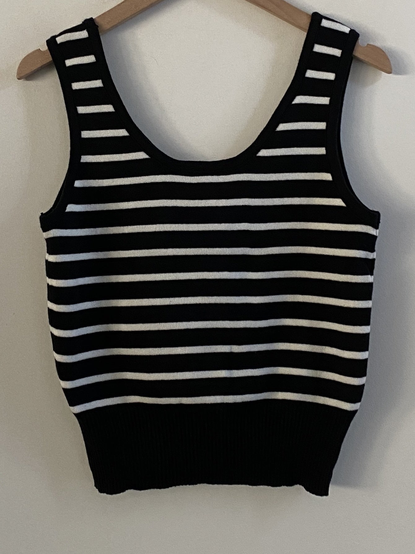 Striped Knitted Tank Top Sleeveless Casual Sweater Women's Clothing