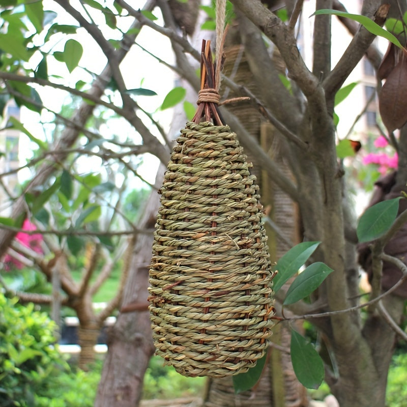 Handwoven Straw Bird House for Parrot/Parakeet