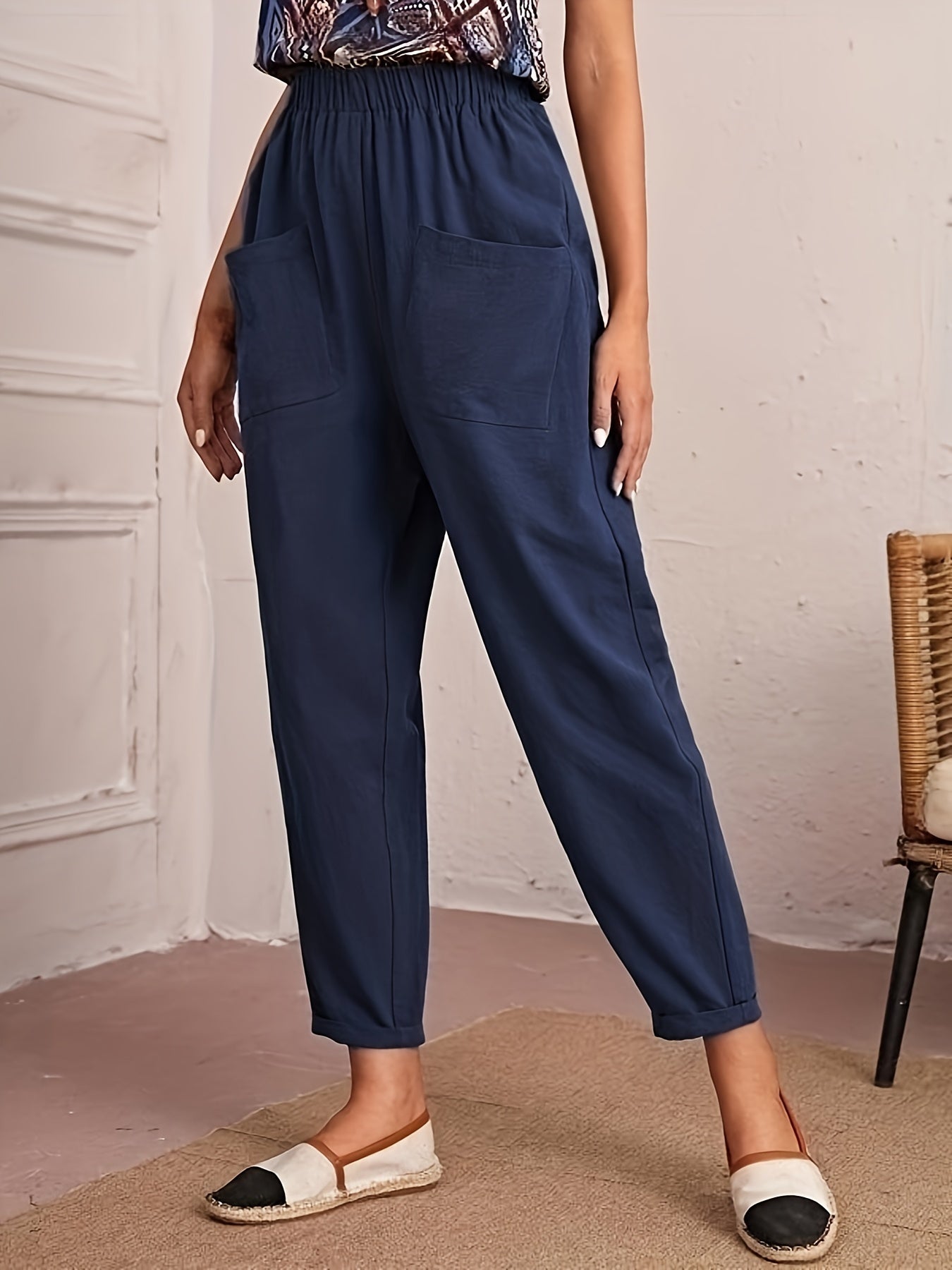 Dual Pockets Carrot Pants Elastic Waist