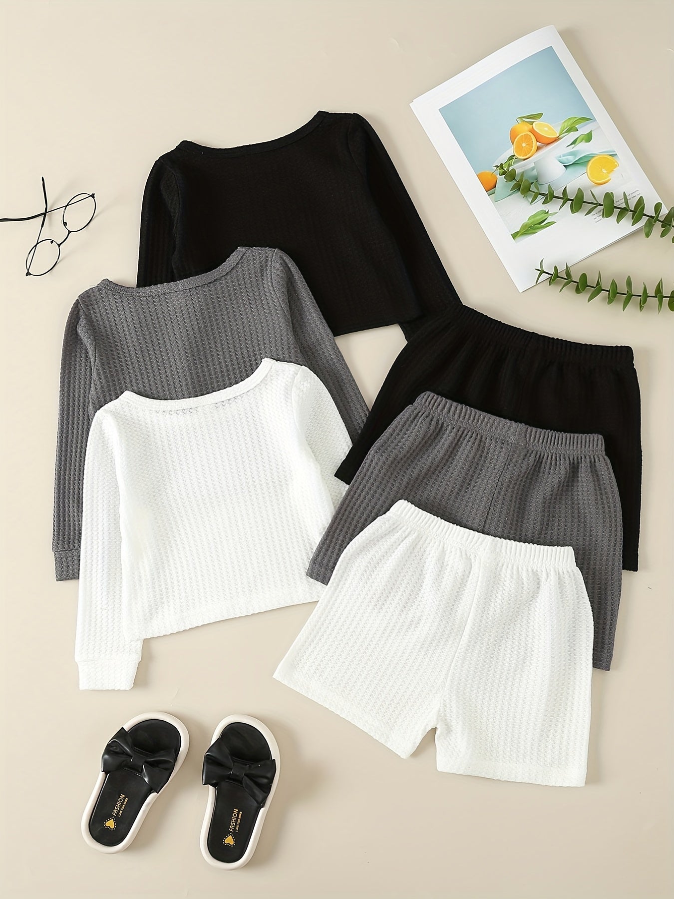 Girl's Solid 2pcs Long Sleeve Top & Shorts Set Waffle Texture Outfit
