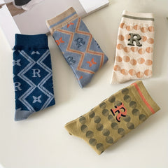 4 Pairs Letter Print Sports Socks Soft & Comfy Mid Tube Women's Stockings
