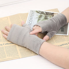 High Elastic Velvet Half Finger Gloves for Men and Women
