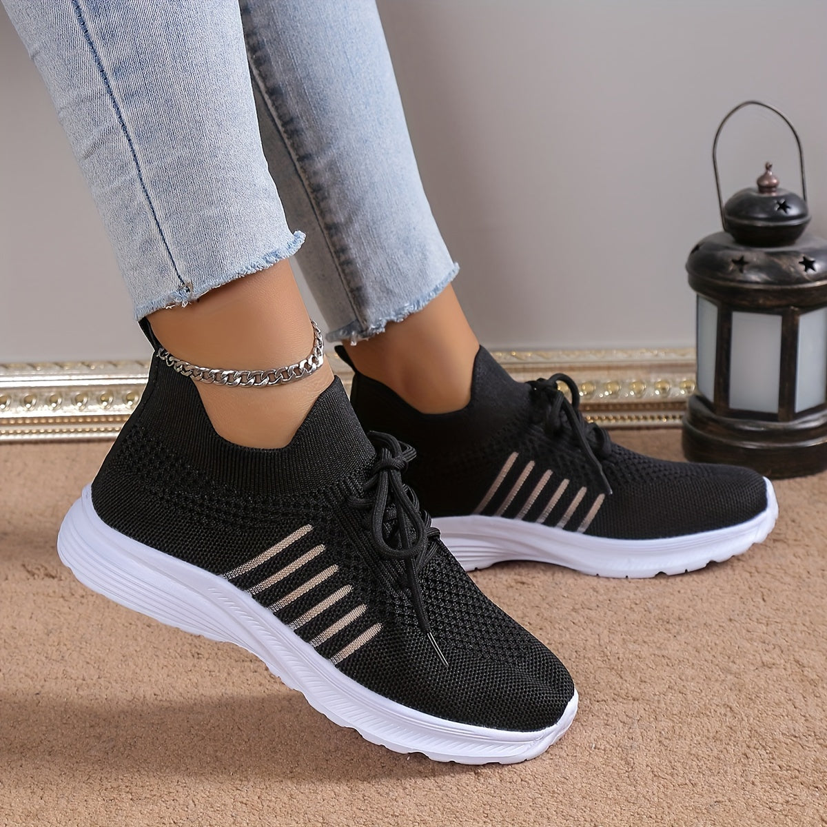 Women's Mesh Breathable Running Shoes Lightweight Low Top Sneakers