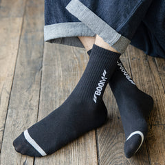 10 Pairs Men's Outdoor Crew Socks, Moisture Wicking Athletic Sports Socks