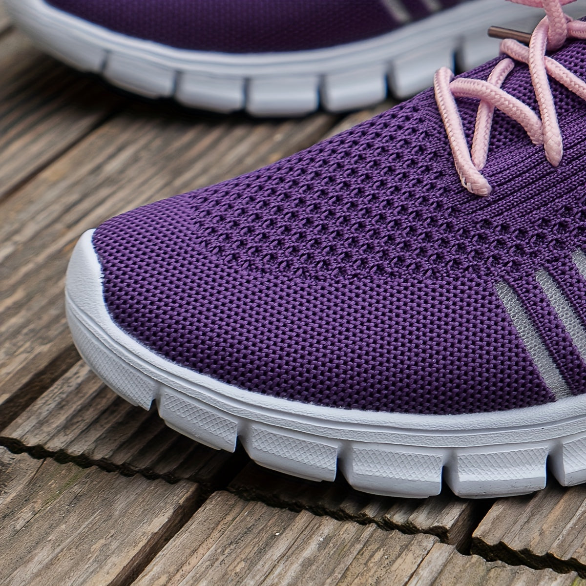 Mesh Breathable Running Sports Shoes Lightweight Non slip Travel Shoes