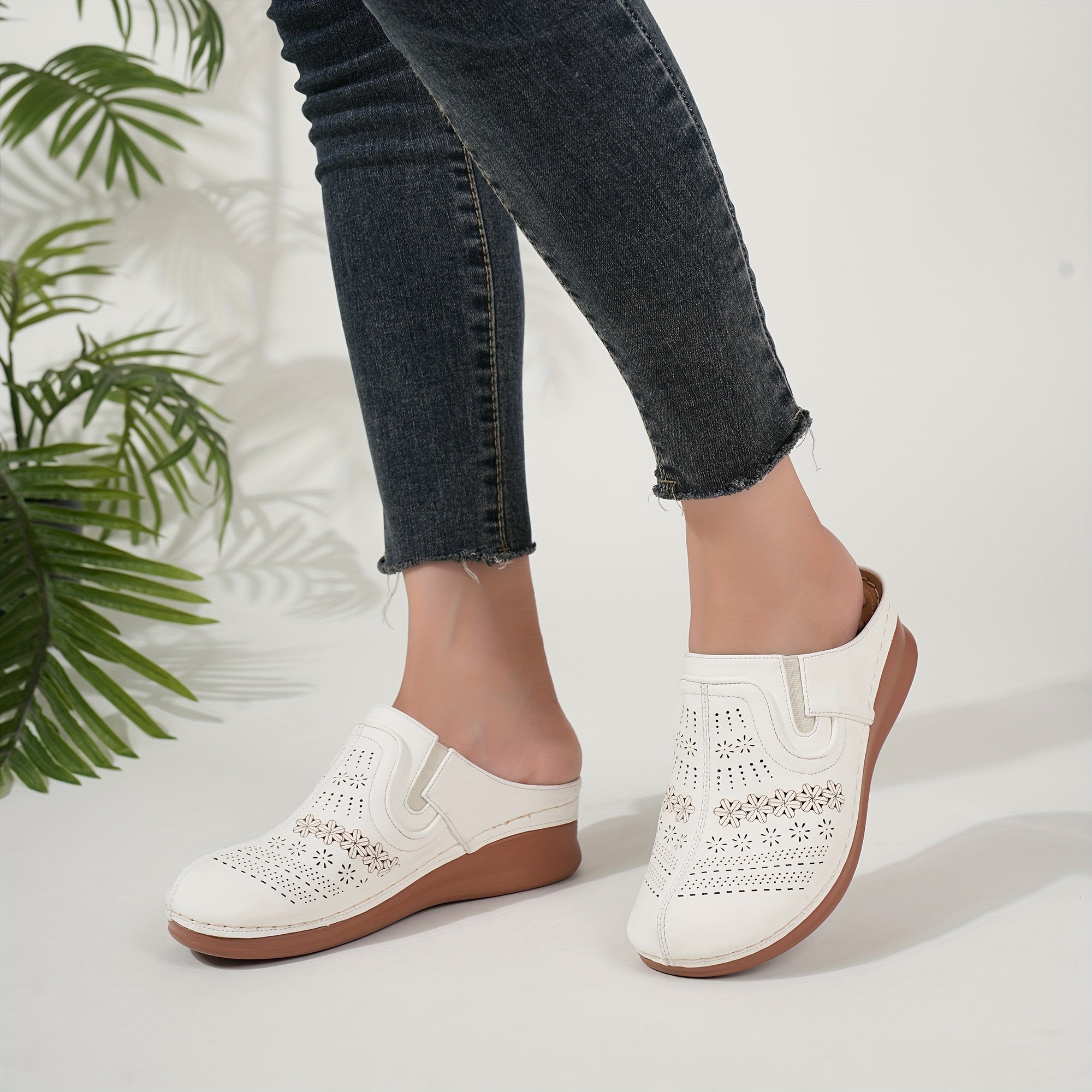 Breathable Massage Sports Sandals Non Slip Slippers