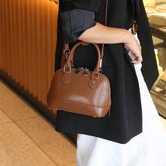 European American Style Leather Crossbody Handbag Removable Strap Zipper Closure