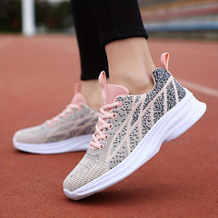 Women's Textured Running Shoes Lightweight Casual Sneakers