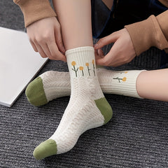 5 Pairs Floral Print Socks Breathable Women's Stockings & Hosiery