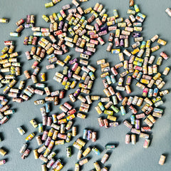 50pcs Resin Sticker Beads for DIY Bracelets Colorful Tear Off Ideal for Crafts