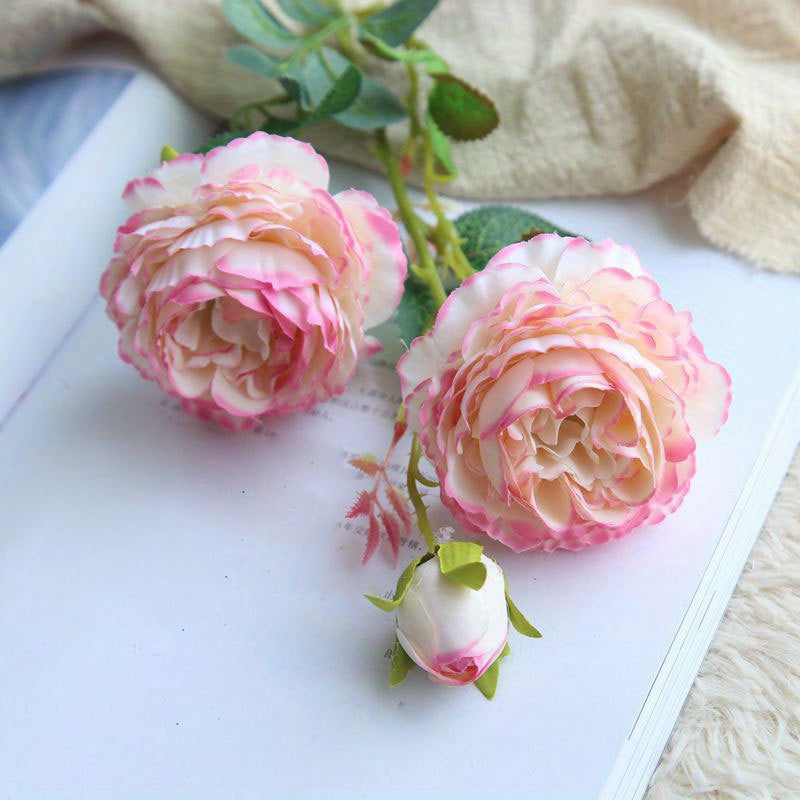 3 Western Roses European Core Flowers Simulation Wedding Decoration