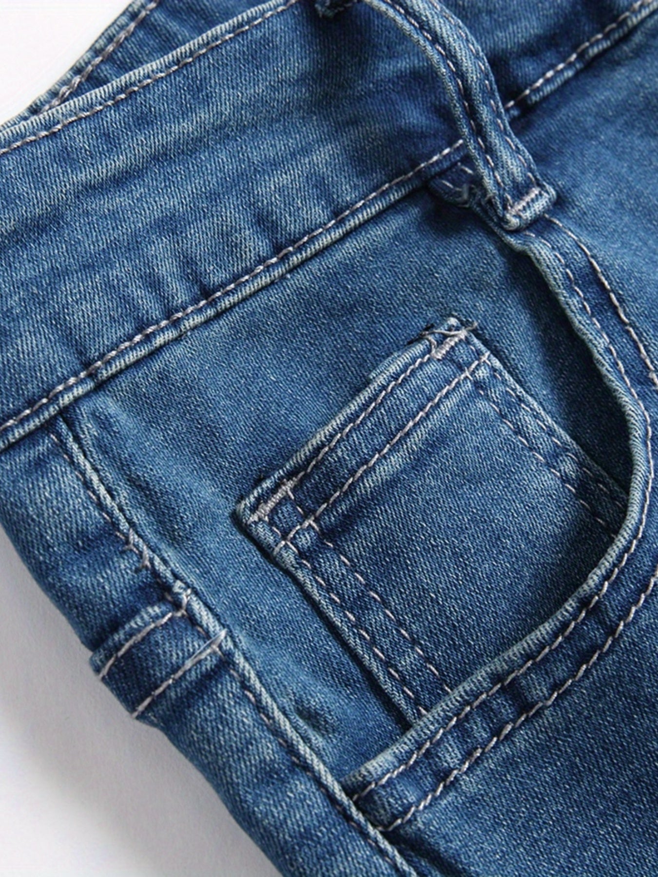 Men's Ripped Denim Shorts With Pockets