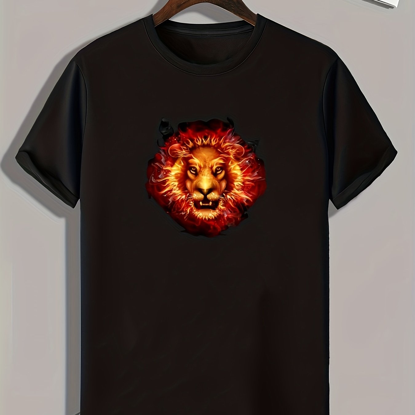 Burning Lion Print Men's Graphic T shirt