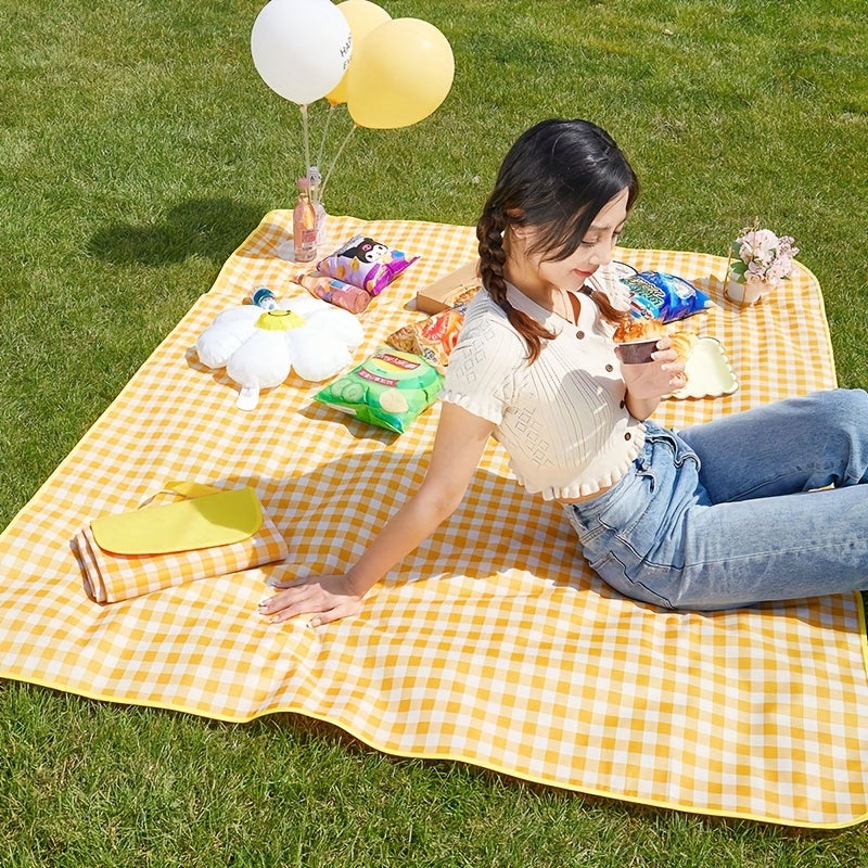 Waterproof Picnic Mat for Travel Beach Outdoor Use