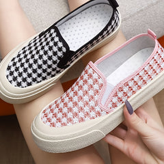Women's Houndstooth Slip On Canvas Shoes Round Toe Flat Non-slip Casual Shoes