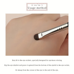 Flat Head Eye shadow Makeup Brush with Soft Synthetic Hairs