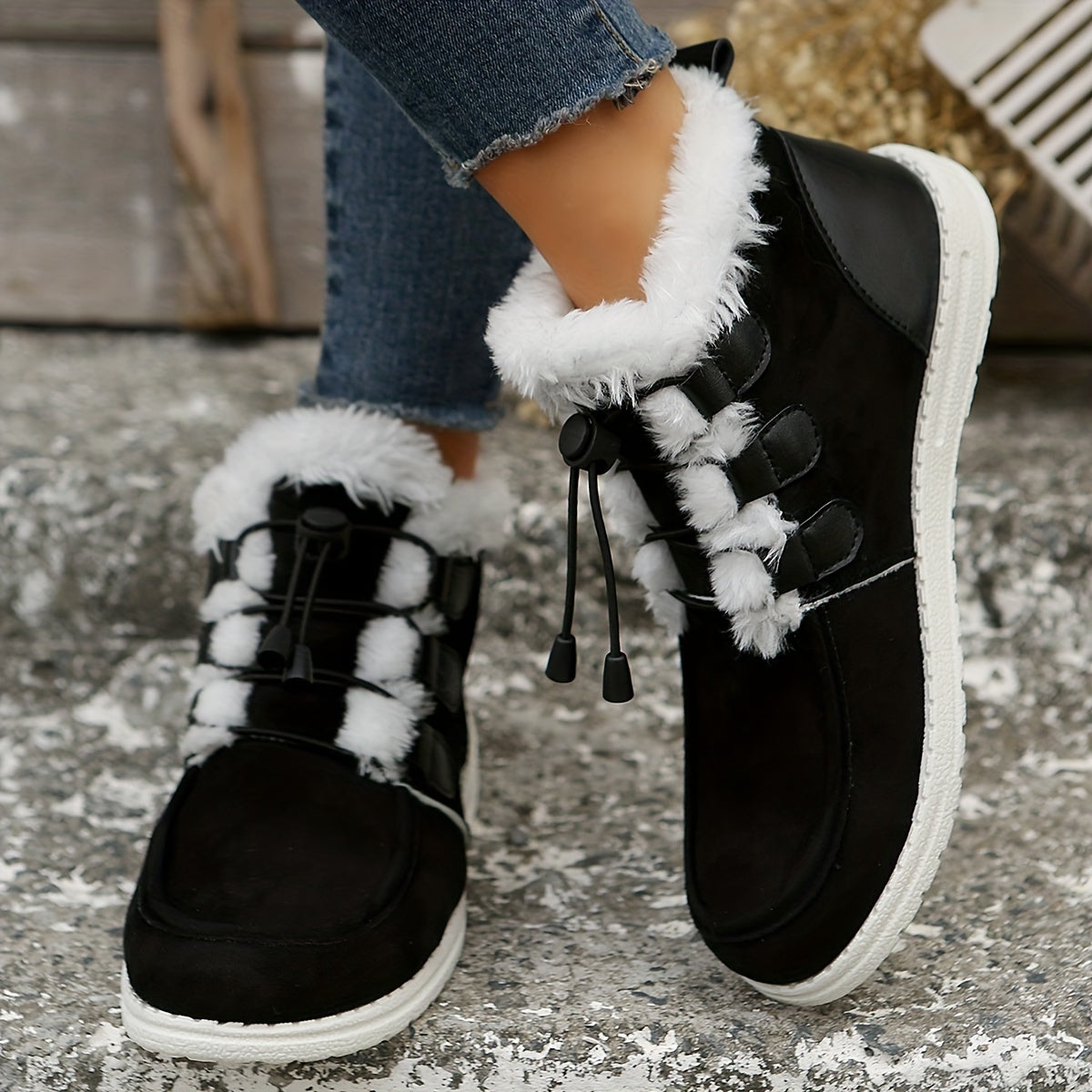 Women's Non-slip Thickened Snow Boots Lace Up Warm Snow Sneakers
