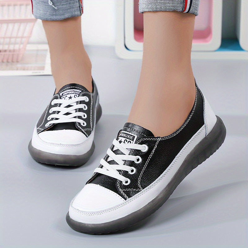 Women's Lace Up Flat Shoes Low Top Walking Sneakers