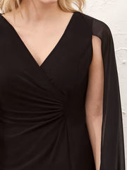 Dress Women's Plus Ruched Front V Neck Dress