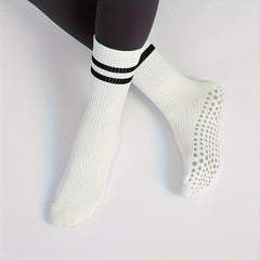 Soft Comfortable Yoga Socks Anti skid Sweat Absorption Gripper Sports Socks